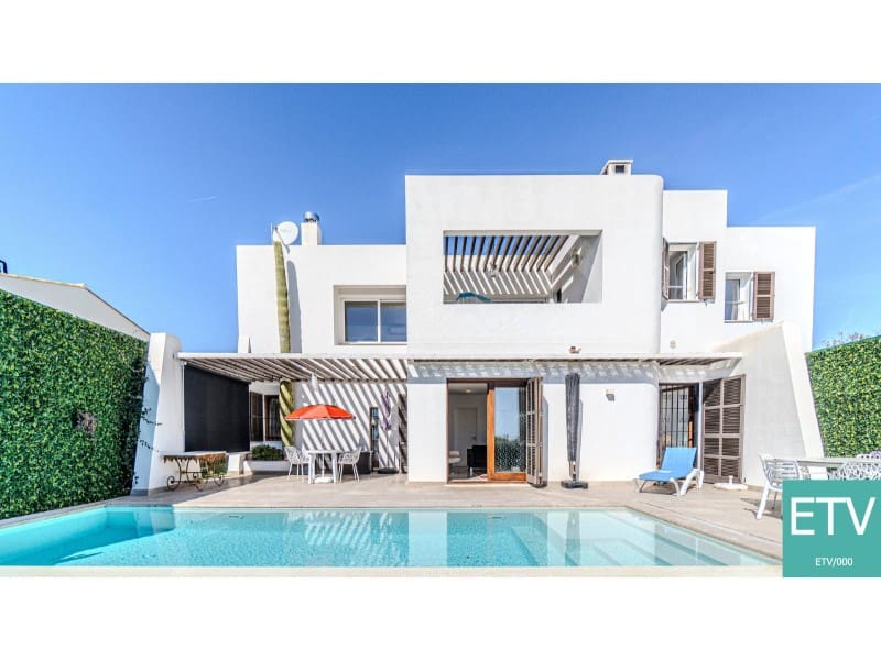 5 bedroom Villa for sale in Manacor with pool - € 1,280,000 (Ref: 9634152)