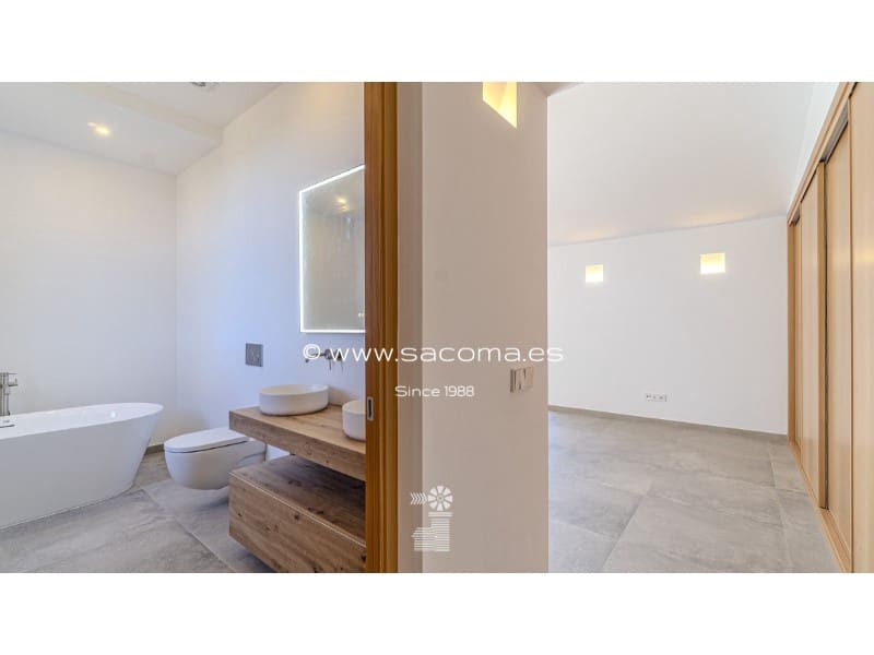 4 bedroom Finca/Country House for sale in Santanyi with pool garage - € 3,500,000 (Ref: 9721483)