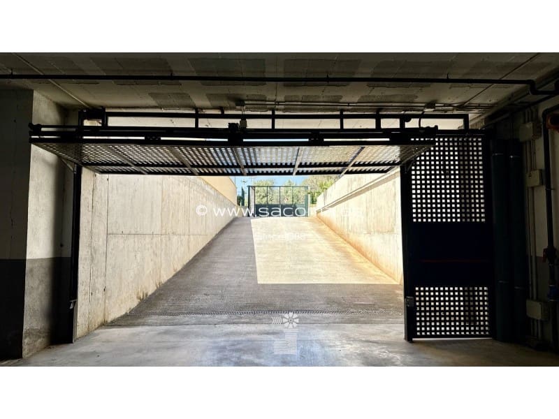 Garaż na sprzedaż w Sant Llorenc des Cardassar - 22 000 € (Ref: 9758720)