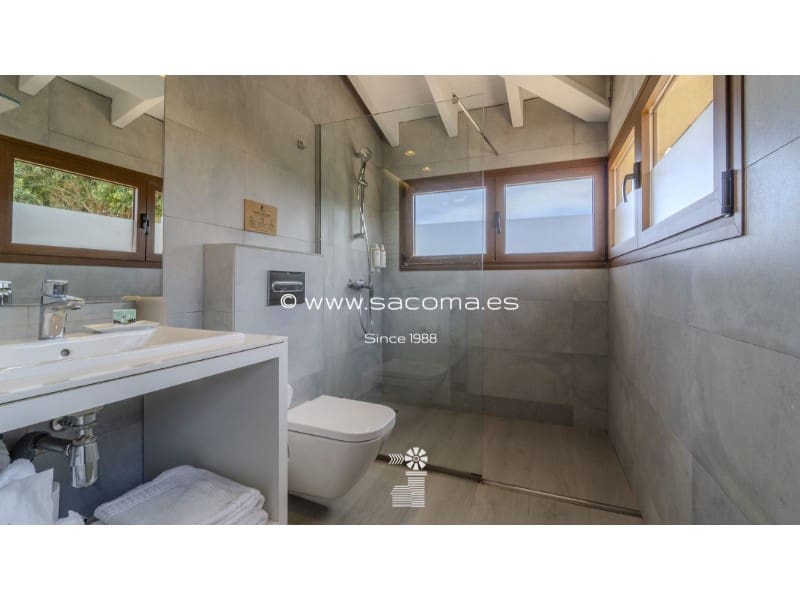 1 bedroom Apartment for sale in Son Servera with pool - € 300,000 (Ref: 9845236)