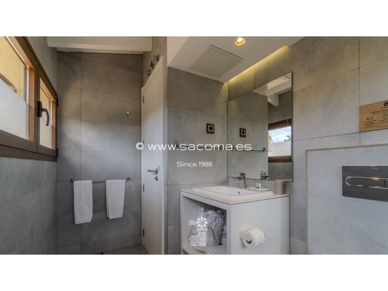 1 bedroom Apartment for sale in Son Servera with pool - € 300,000 (Ref: 9845236)