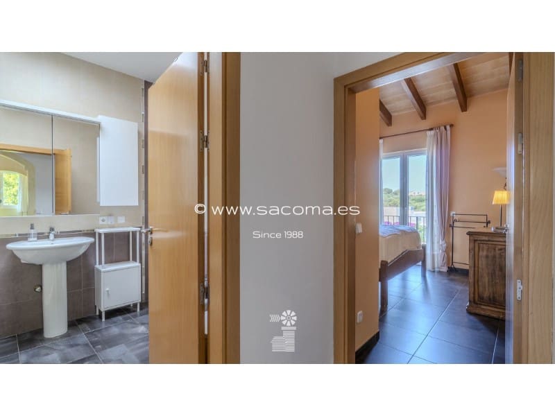 3 bedroom Villa for sale in Manacor with garage - € 650,000 (Ref: 9928992)