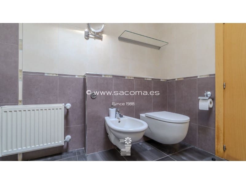 3 bedroom Villa for sale in Manacor with garage - € 650,000 (Ref: 9928992)