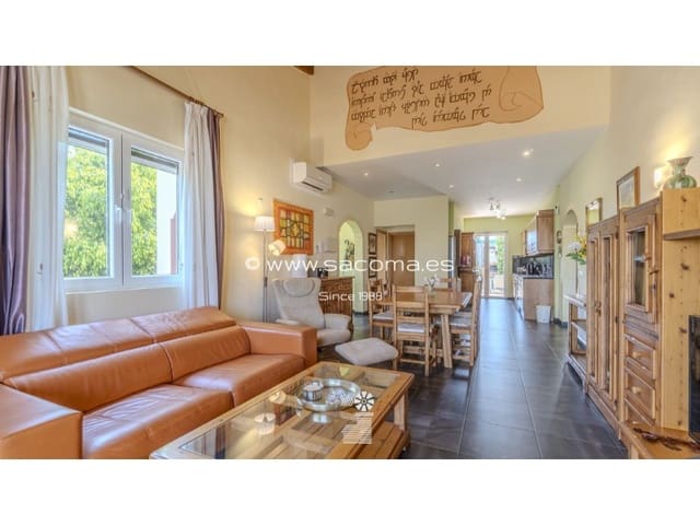 Chalet de 3 habitaciones en Cala Anguila, Manacor en venta con garaje - 650.000 € (Ref: 9928992)