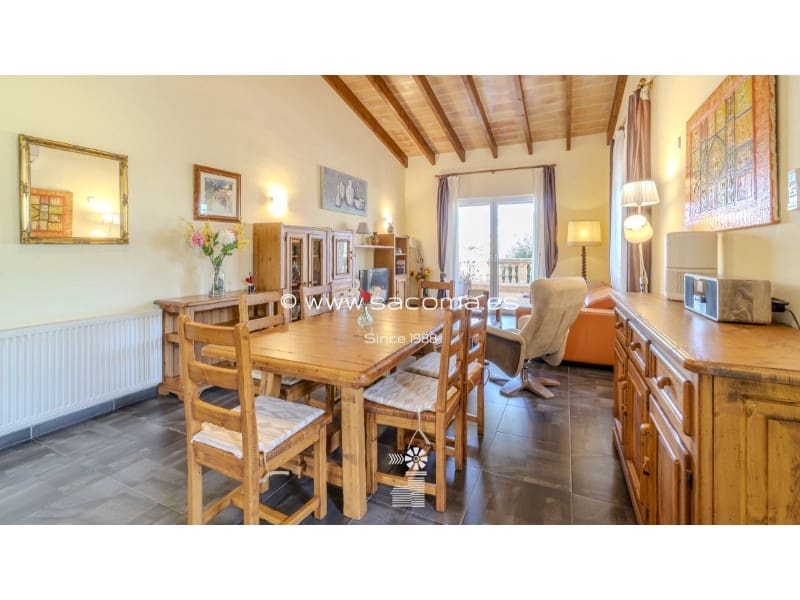 3 bedroom Villa for sale in Manacor with garage - € 650,000 (Ref: 9928992)