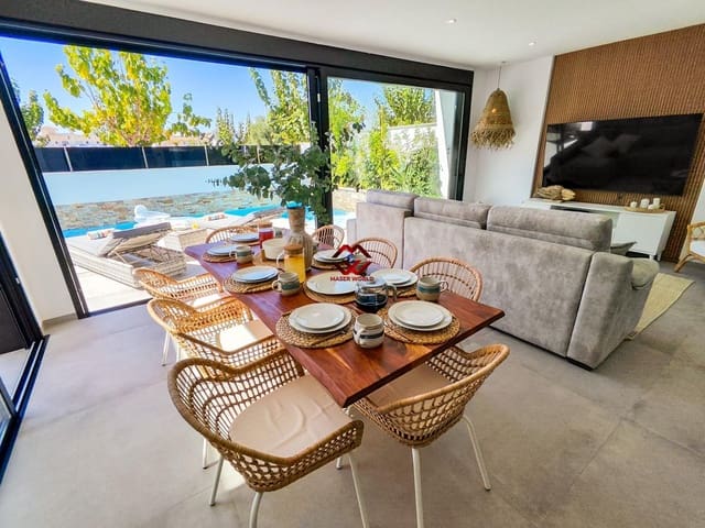 3 slaapkamer Villa te koop in Santiago de la Ribera, San Javier met zwembad garage - € 698.900 (Ref: 10005612)