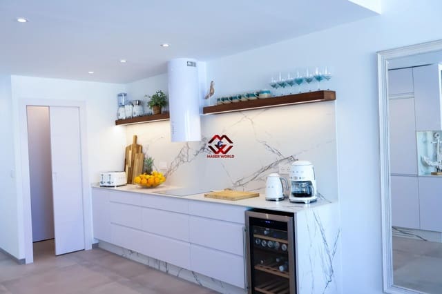 3 slaapkamer Villa te koop in Santiago de la Ribera, San Javier met zwembad garage - € 698.900 (Ref: 10005612)