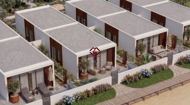 2 slaapkamer Halfvrijstaande villa te koop in Vera met zwembad garage - € 370.000 (Ref: 10006321)