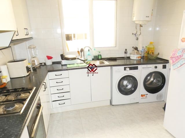 Piso de 4 habitaciones en Puerto de Mazarron, Mazarrón en venta - 135.000 € (Ref: 10011460)