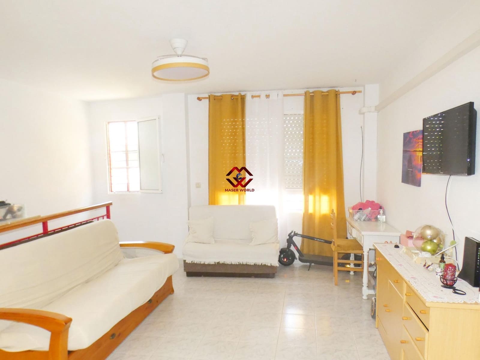 Piso de 4 habitaciones en Puerto de Mazarron en venta - 135.000 € (Ref: 10011460)