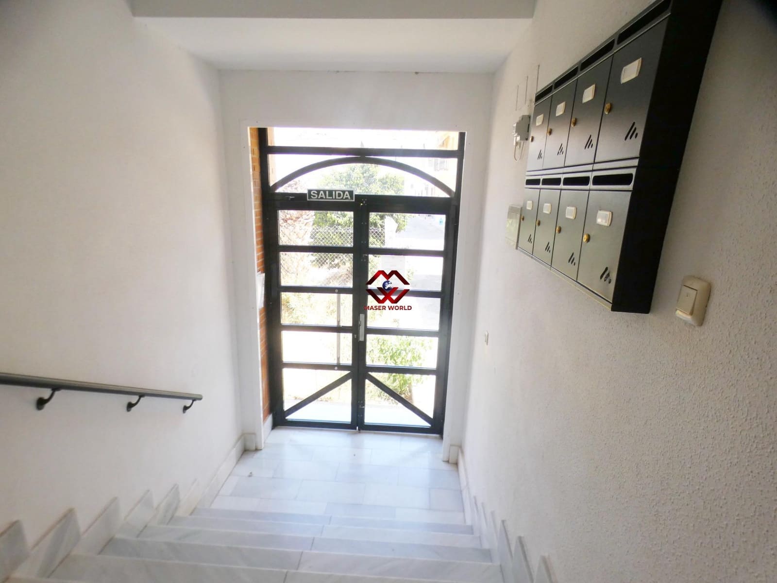 Piso de 4 habitaciones en Puerto de Mazarron en venta - 135.000 € (Ref: 10011460)