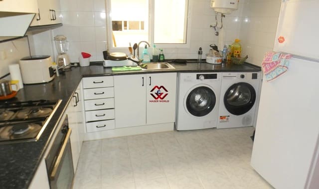 4 bedroom Flat for sale in Puerto de Mazarron, Mazarrón - € 135,000 (Ref: 10011460)