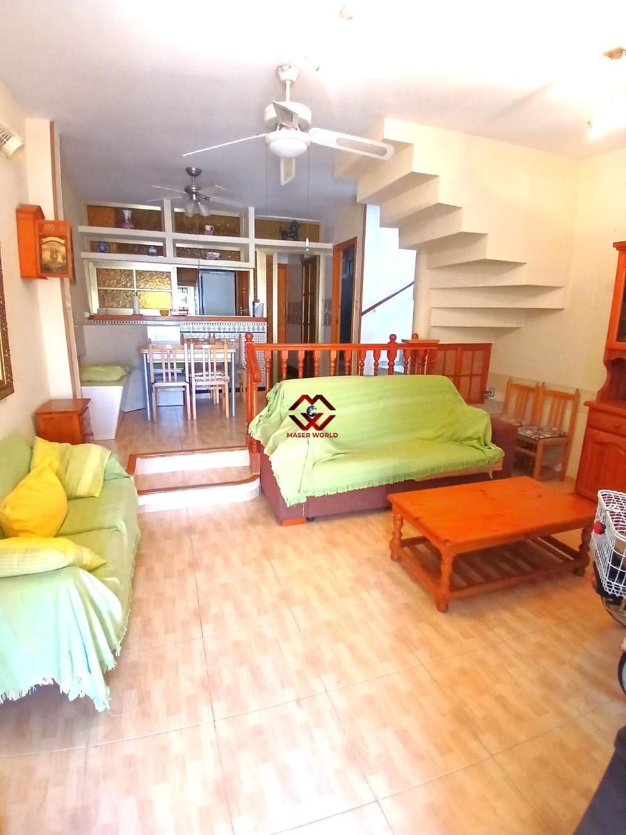Adosado de 4 habitaciones en Lo Pagan en venta - 159.000 € (Ref: 10038374)