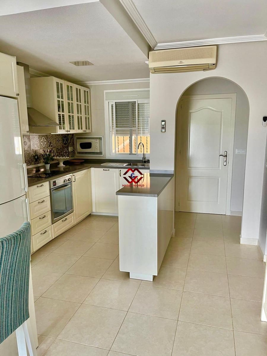 2 bedroom Apartment for sale in Los Alcazares with pool - € 215,000 (Ref: 10038376)