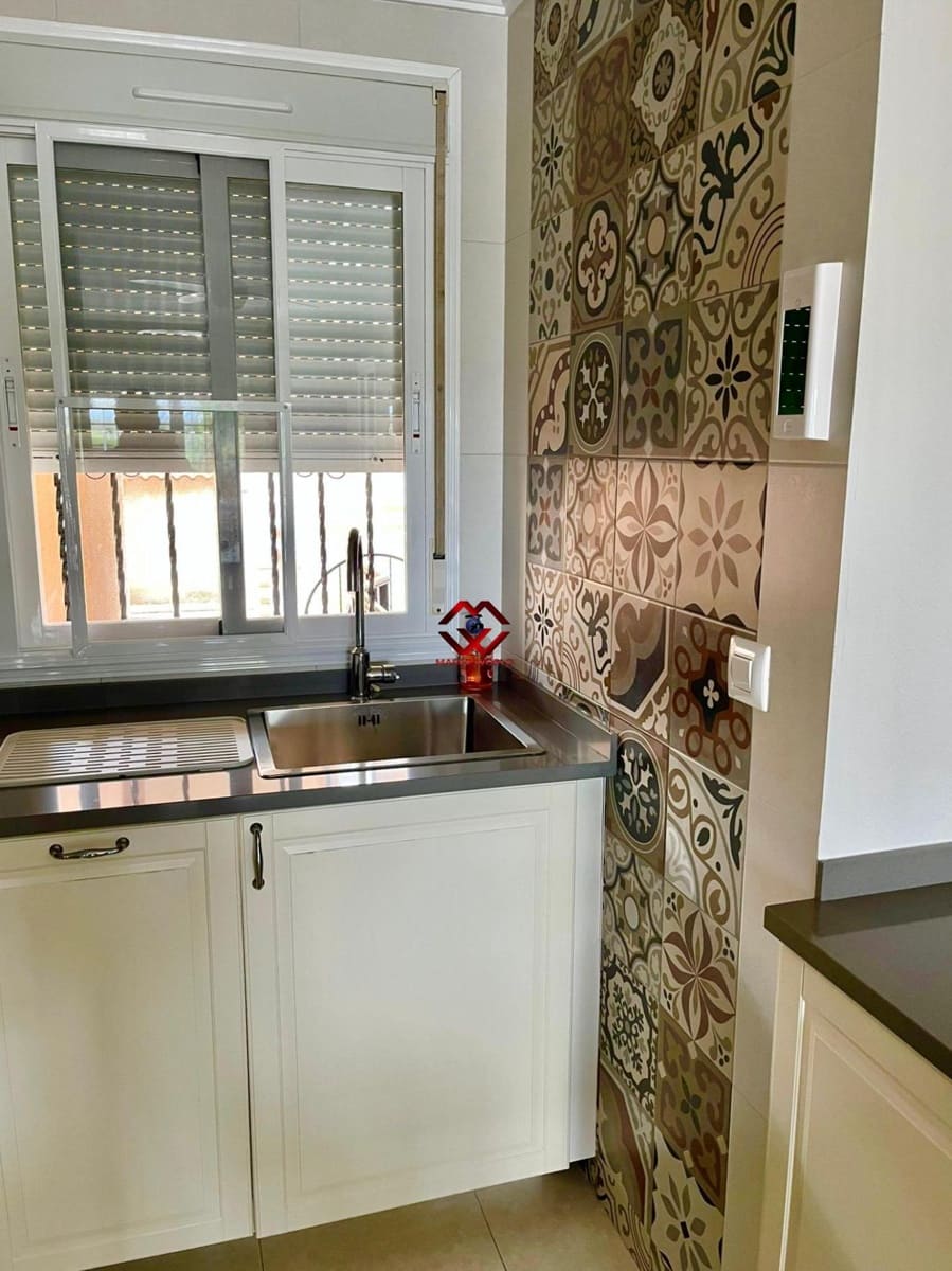 2 bedroom Apartment for sale in Los Alcazares with pool - € 215,000 (Ref: 10038376)