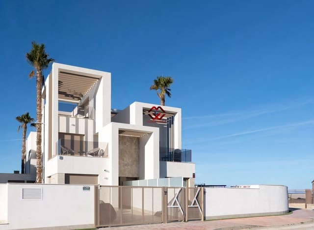 3 camera da letto Villa in vendita in Los Alcázares con piscina garage - 469.000 € (Rif: 10055267)