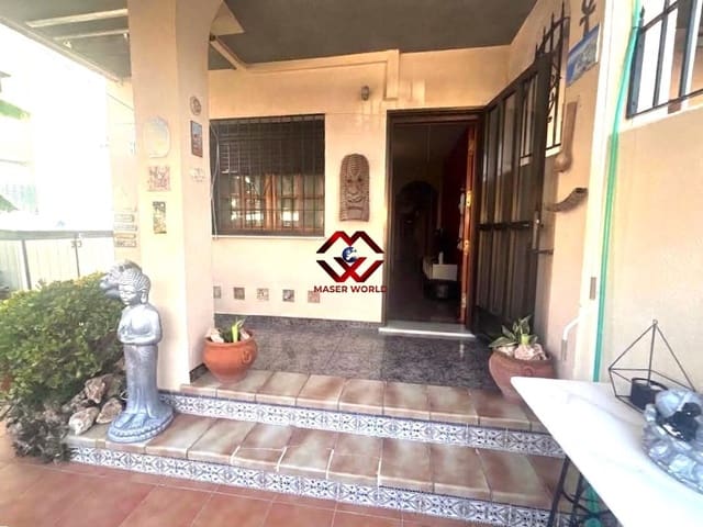 3 quarto Moradia em Banda para venda em Santiago de la Ribera, San Javier com piscina - 420 000 € (Ref: 10055272)