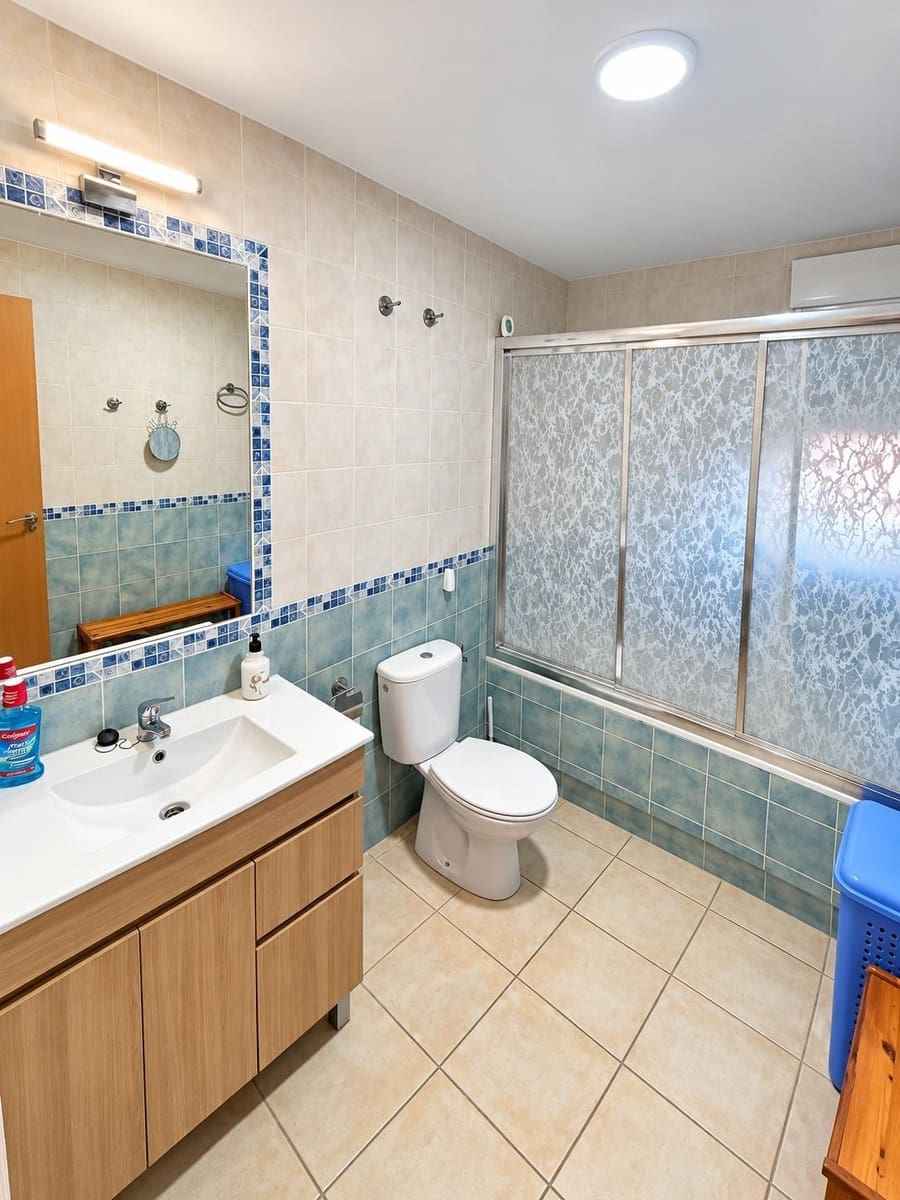 3 bedroom Villa for sale in Pinar de Campoverde with garage - € 345,000 (Ref: 10067915)