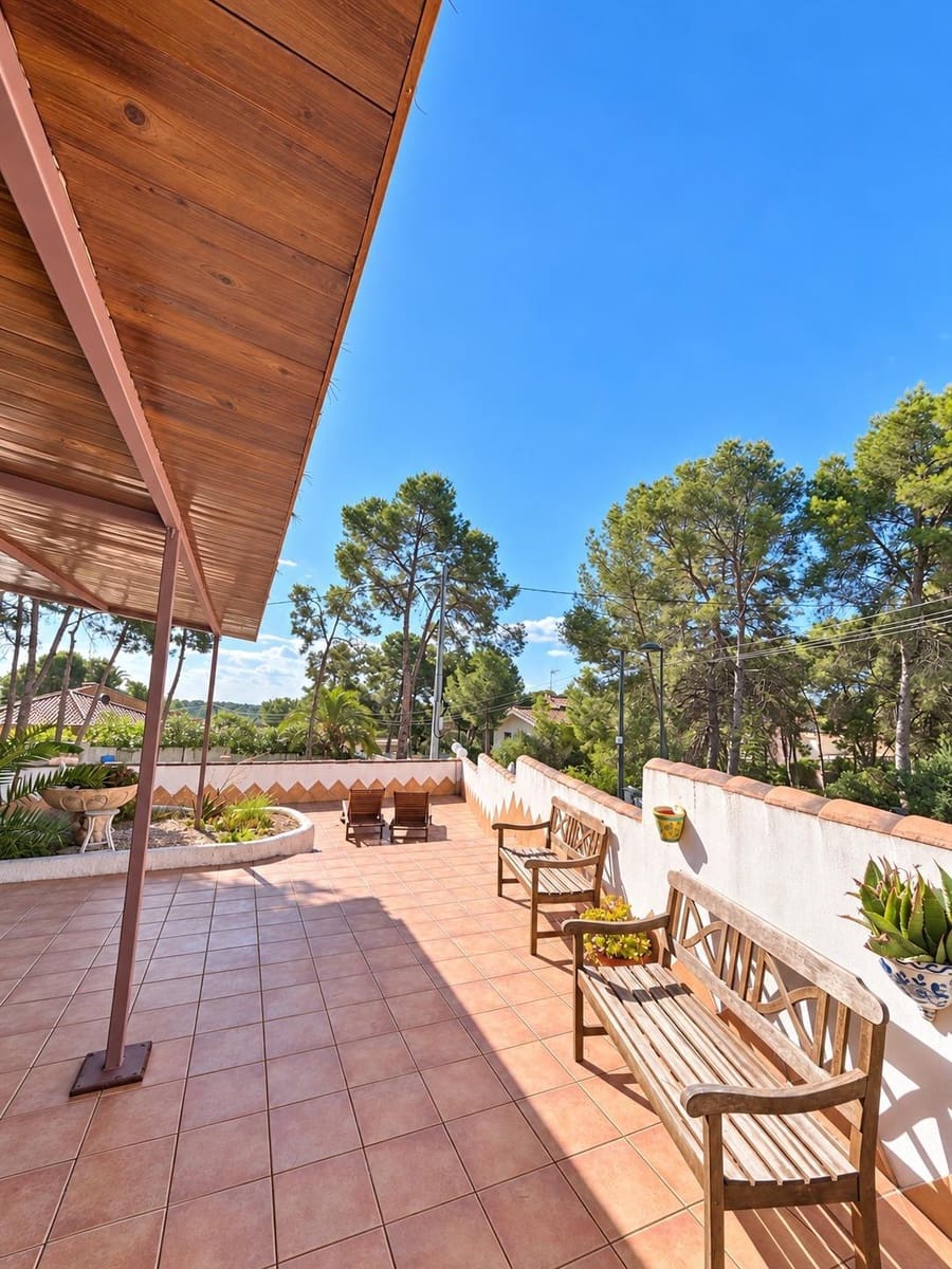 3 bedroom Villa for sale in Pinar de Campoverde with garage - € 345,000 (Ref: 10067915)