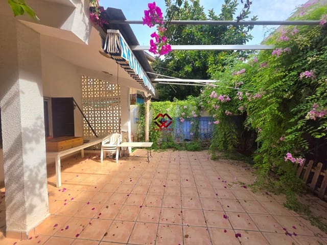 4 bedroom Villa for sale in Santiago de la Ribera, San Javier with garage - € 369,990 (Ref: 10067918)