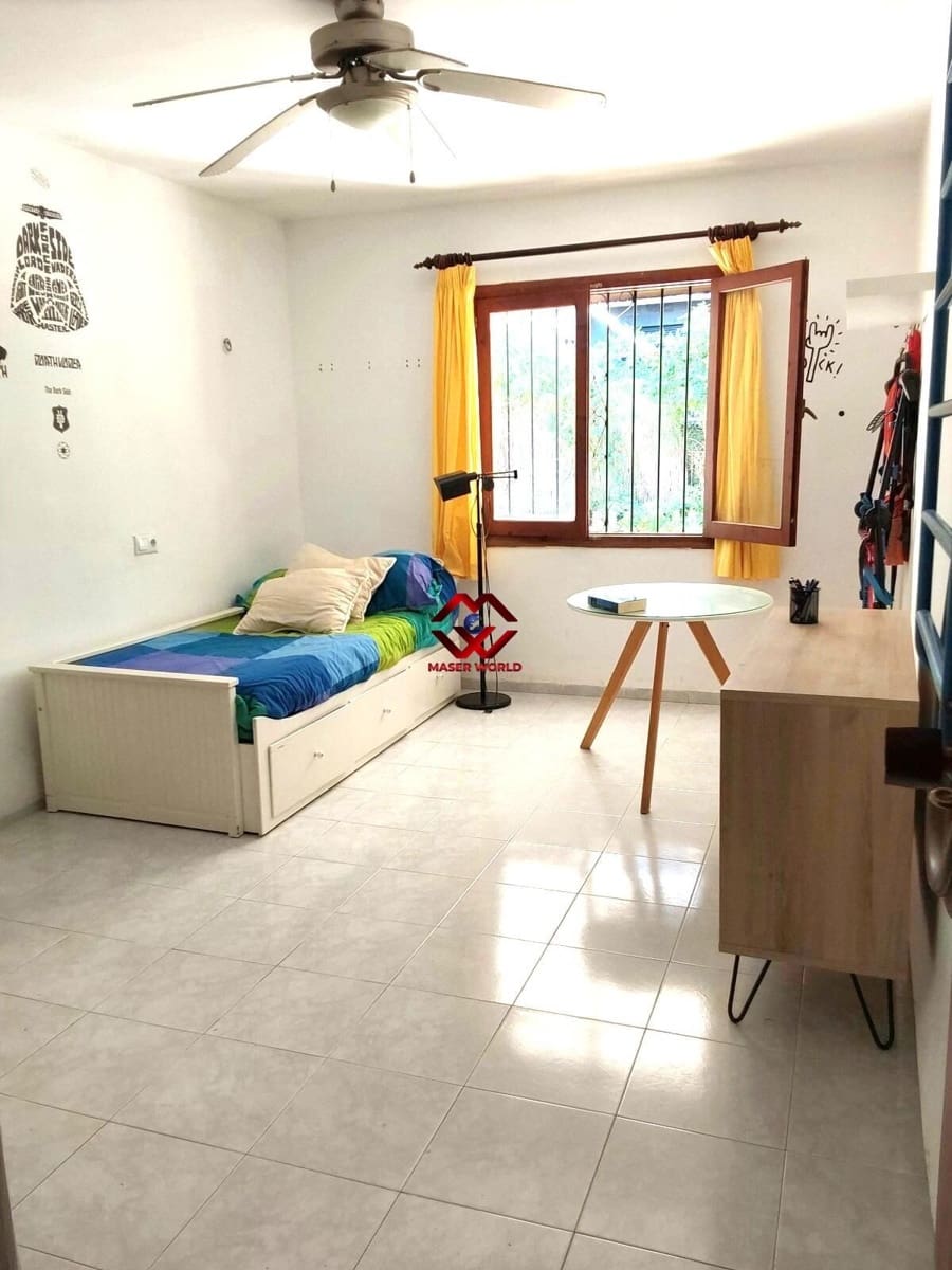 4 bedroom Villa for sale in Santiago de la Ribera with garage - € 369,990 (Ref: 10067918)