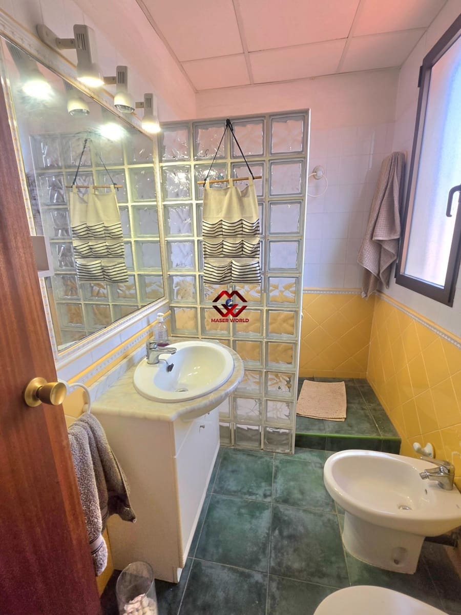4 bedroom Villa for sale in Santiago de la Ribera with garage - € 369,990 (Ref: 10067918)