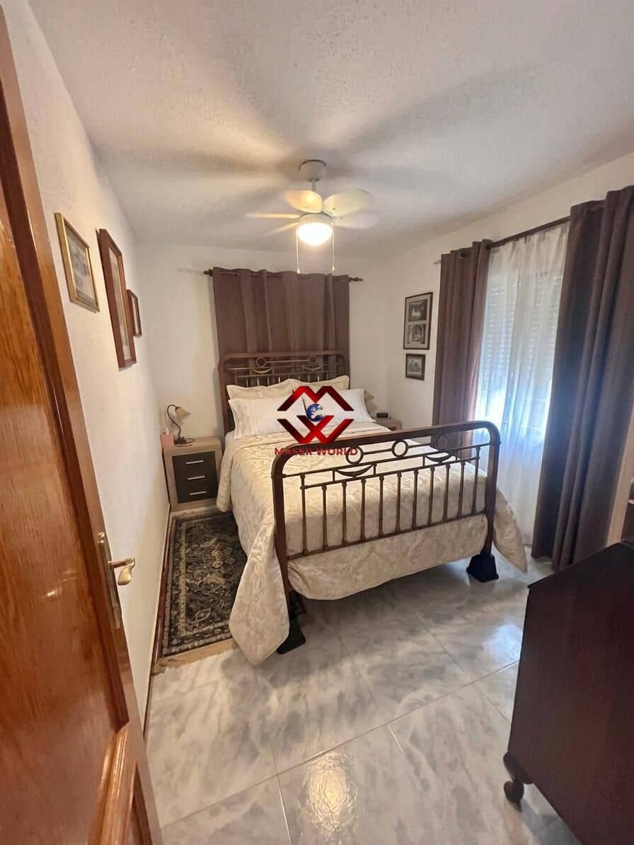 4 Zimmer Villa zu verkaufen in Sucina mit Pool Garage - 384.900 € (Ref: 10078344)