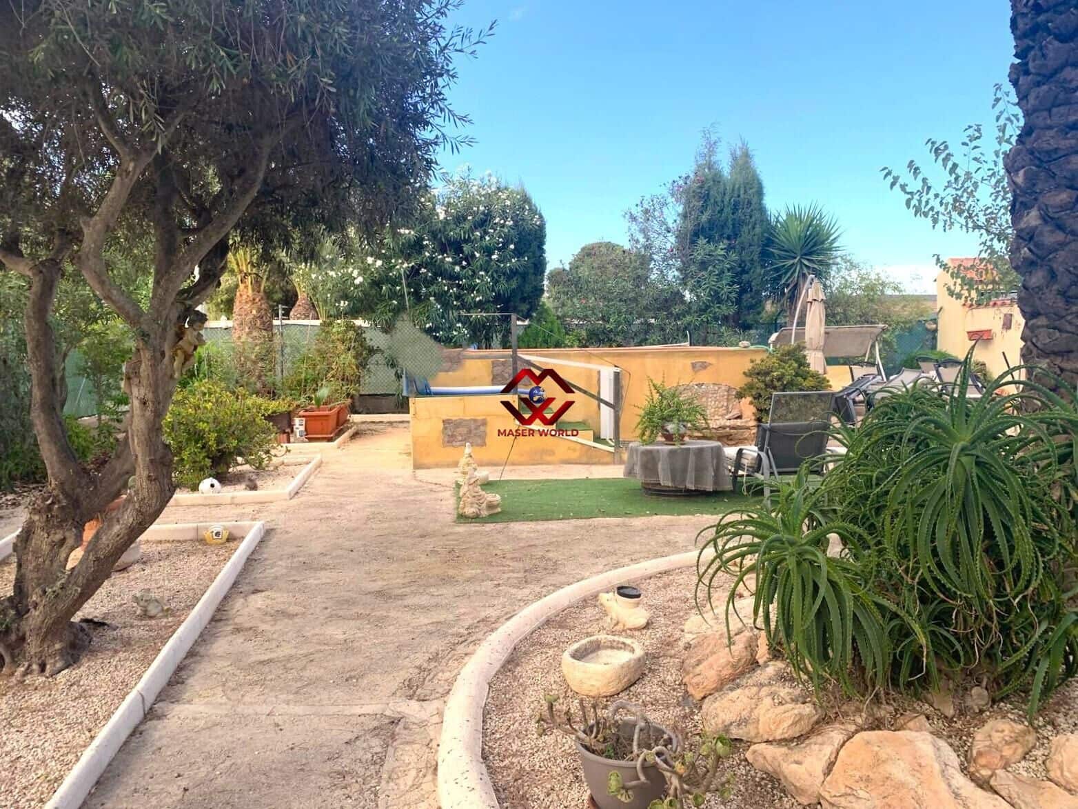 4 Zimmer Villa zu verkaufen in Sucina mit Pool Garage - 384.900 € (Ref: 10078344)