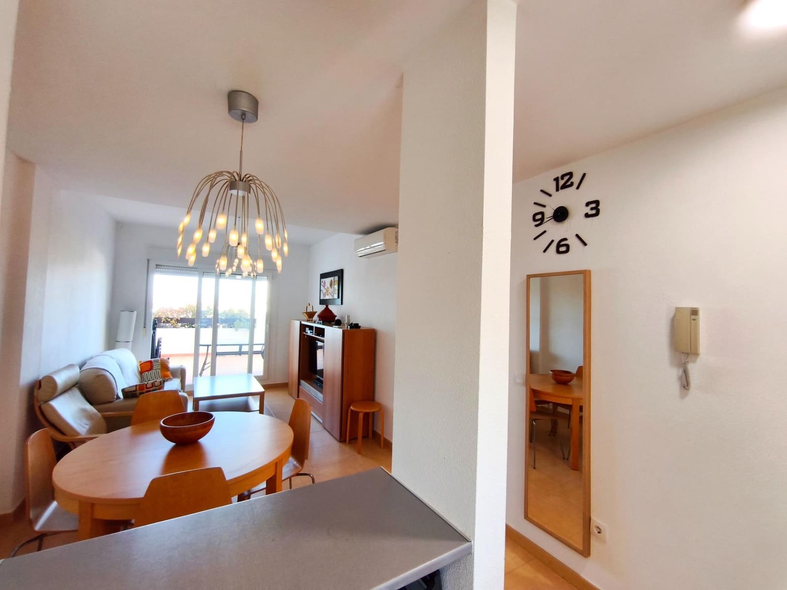 Apartamento de 2 habitaciones en Condado de Alhama en venta con piscina - 114.495 € (Ref: 10081200)