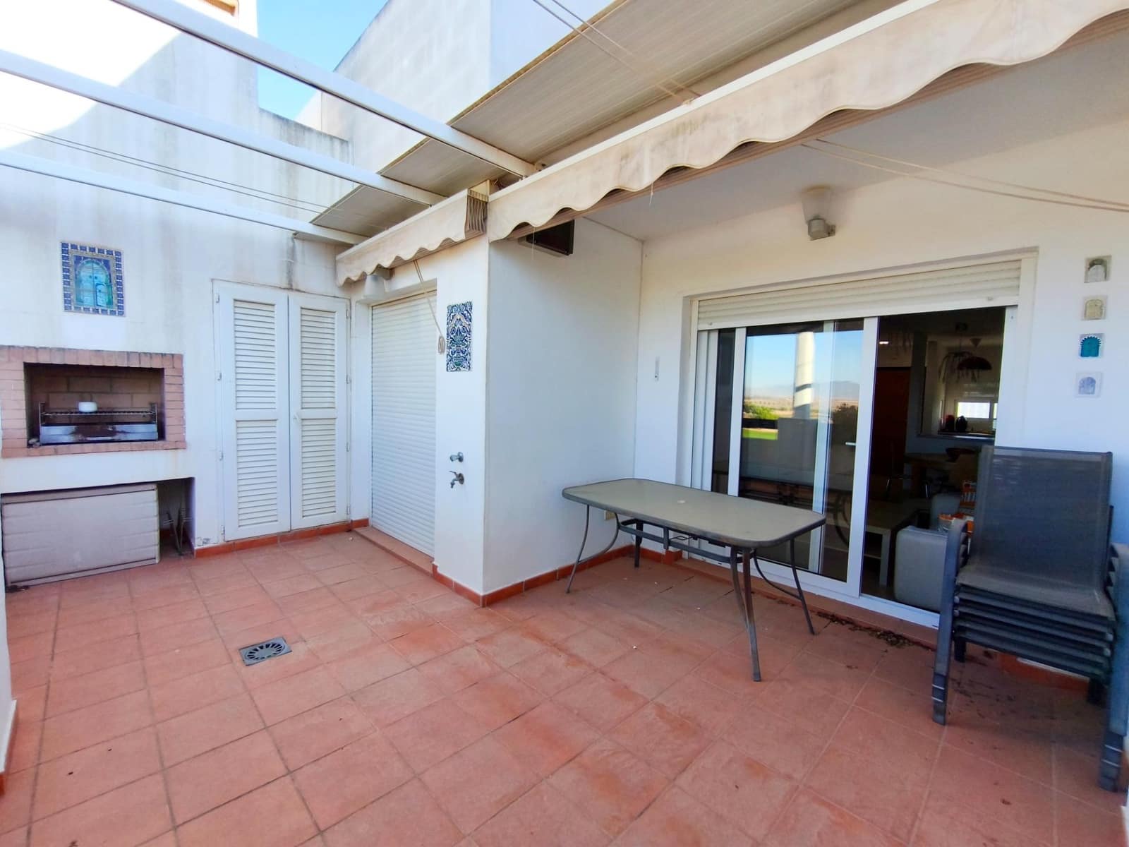 Apartamento de 2 habitaciones en Condado de Alhama en venta con piscina - 114.495 € (Ref: 10081200)