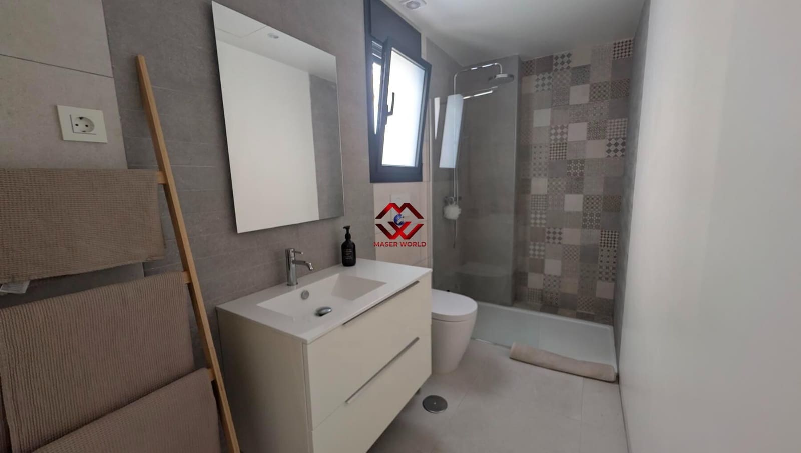 4 sypialnia Willa na sprzedaż w Santiago de la Ribera z basenem garażem - 475 000 € (Ref: 10089704)