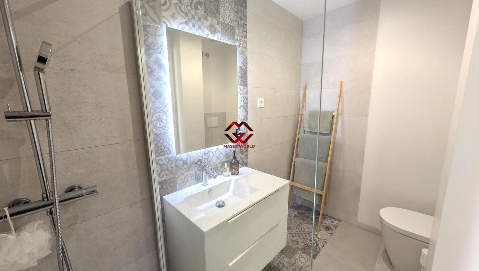 4 sypialnia Willa na sprzedaż w Santiago de la Ribera z basenem garażem - 475 000 € (Ref: 10089704)