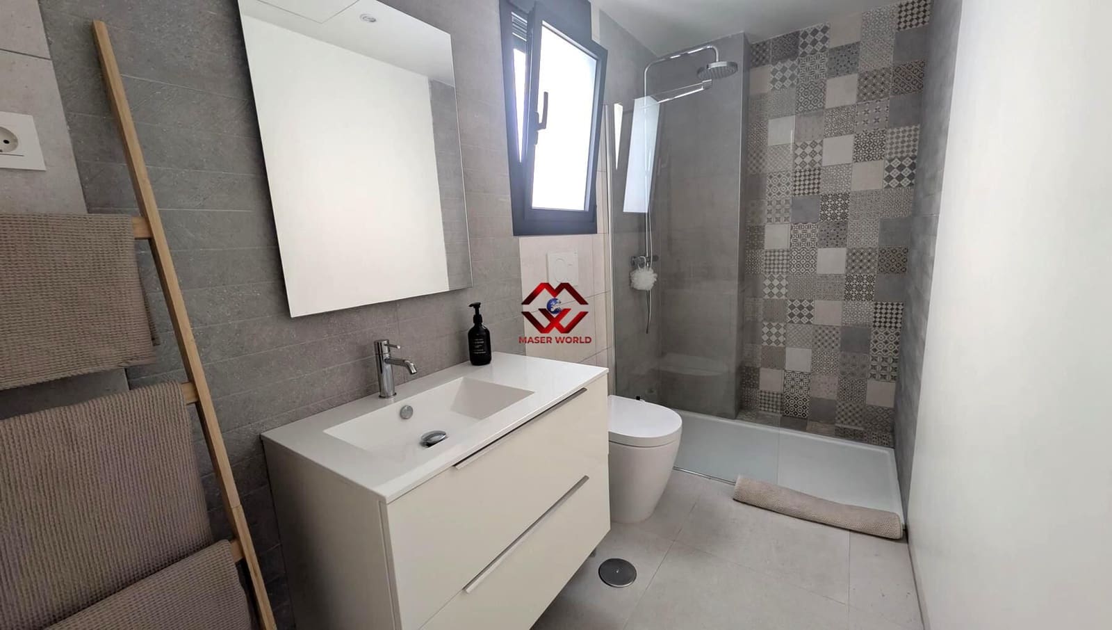 4 sypialnia Willa na sprzedaż w Santiago de la Ribera z basenem garażem - 475 000 € (Ref: 10089704)