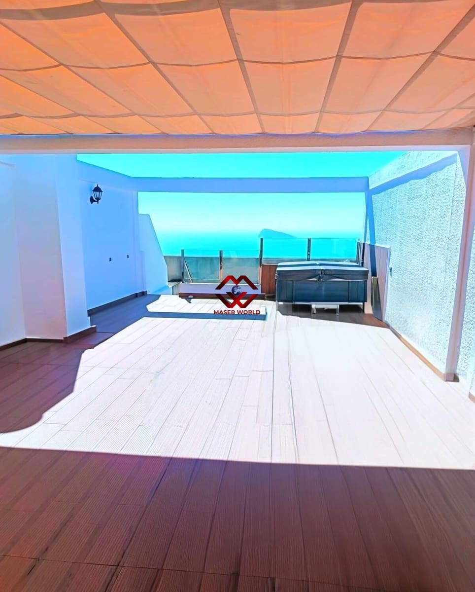 2 slaapkamer Penthouse te koop in Benidorm met zwembad garage - € 485.000 (Ref: 10094618)