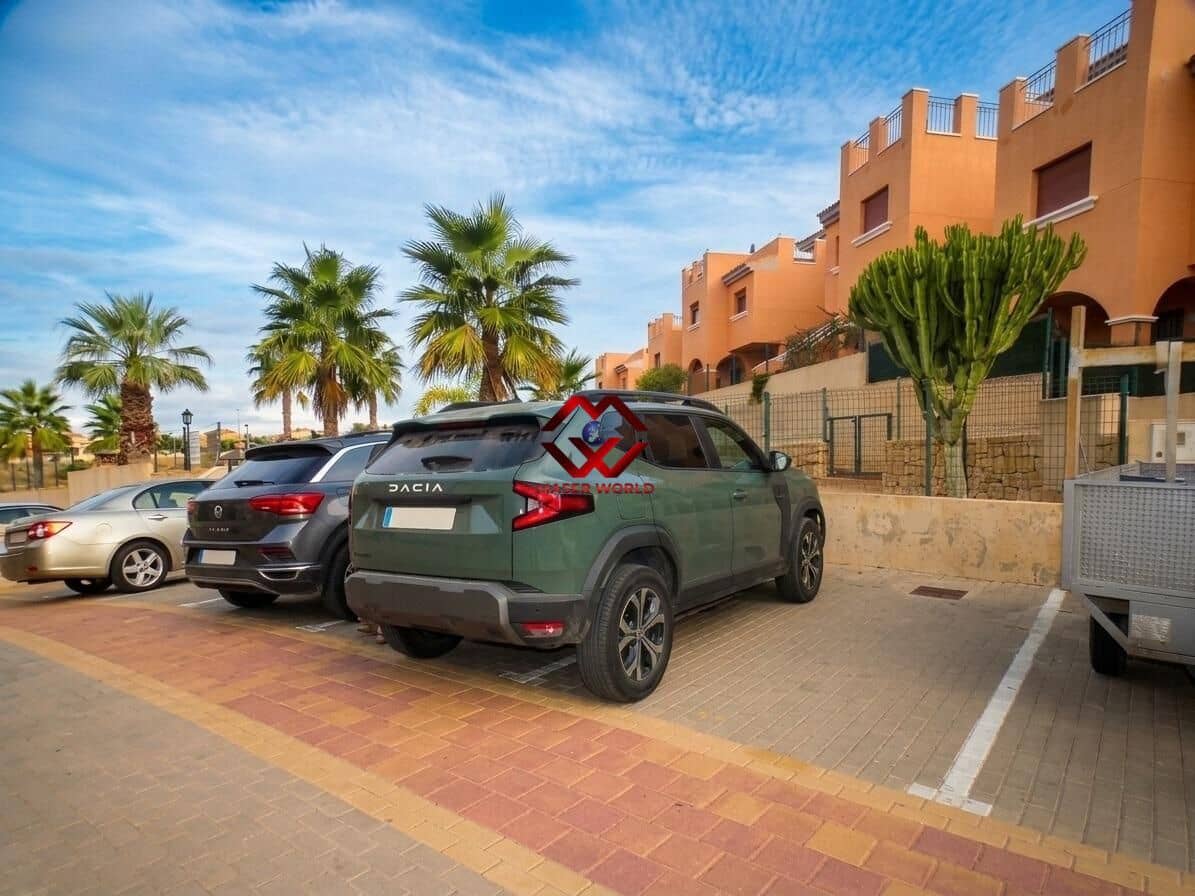 3 quarto Apartamento para venda em Isla Plana com piscina garagem - 225 000 € (Ref: 10120169)