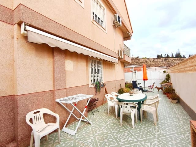 4 makuuhuone Paritalo myytävänä paikassa Puerto de Mazarron, Mazarrón mukana 
autotalli - 249 000 € (Ref: 10131970)