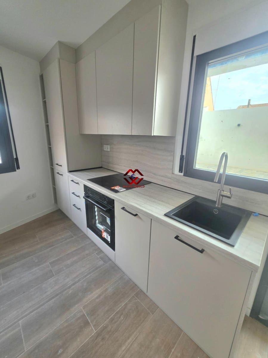 2 makuuhuone Huoneisto myytävänä paikassa Santiago de la Ribera mukana uima-altaan 
autotalli - 329 000 € (Ref: 10136043)