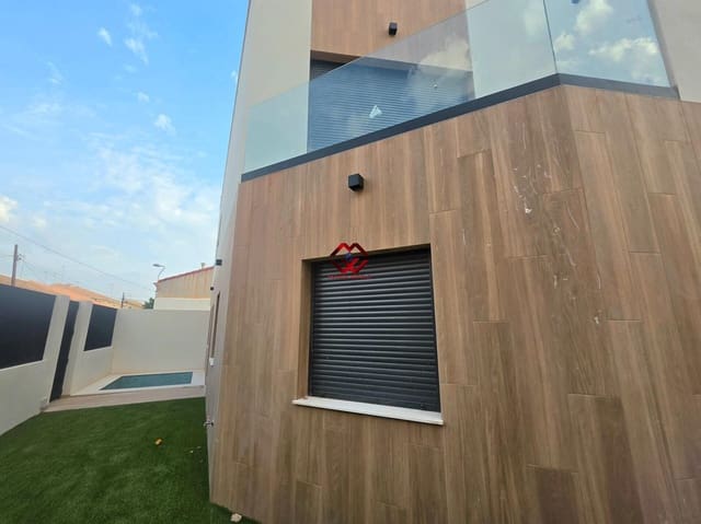 Apartamento de 2 habitaciones en Santiago de la Ribera, San Javier en venta con piscina garaje - 329.000 € (Ref: 10136043)