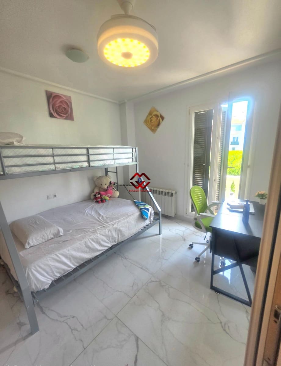 3 sypialnia Mieszkanie na sprzedaż w La Torre Golf Resort z basenem garażem - 189 900 € (Ref: 10139700)