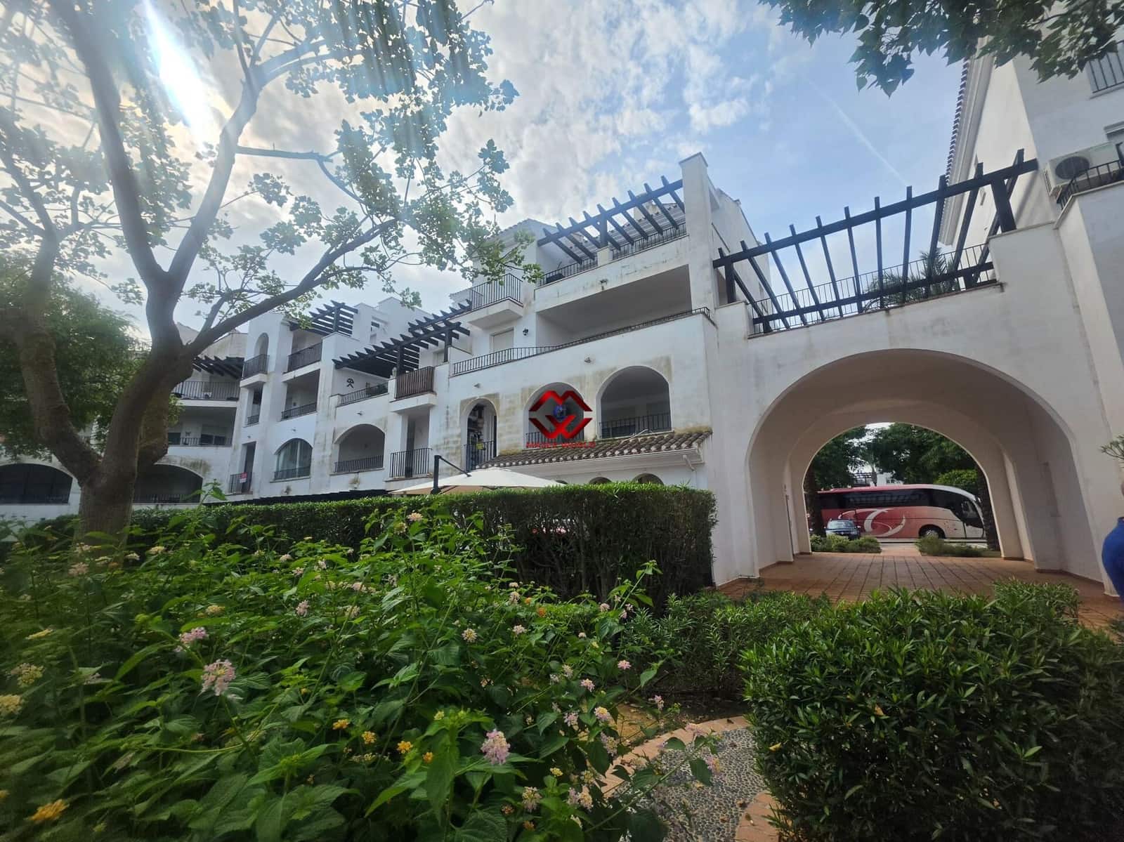 3 sypialnia Mieszkanie na sprzedaż w La Torre Golf Resort z basenem garażem - 189 900 € (Ref: 10139700)