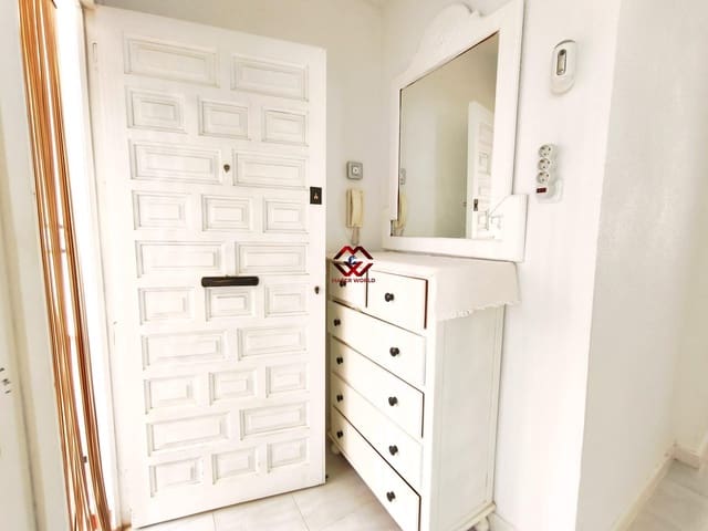 1 chambre Appartement à vendre à Puerto de Mazarron, Mazarrón avec piscine - 115 000 € (Ref: 10148839)