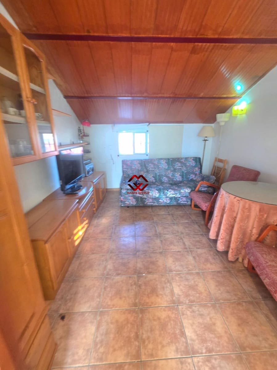 11 bedroom Villa for sale in Torre de la Horadada with garage - € 339,500 (Ref: 10155267)
