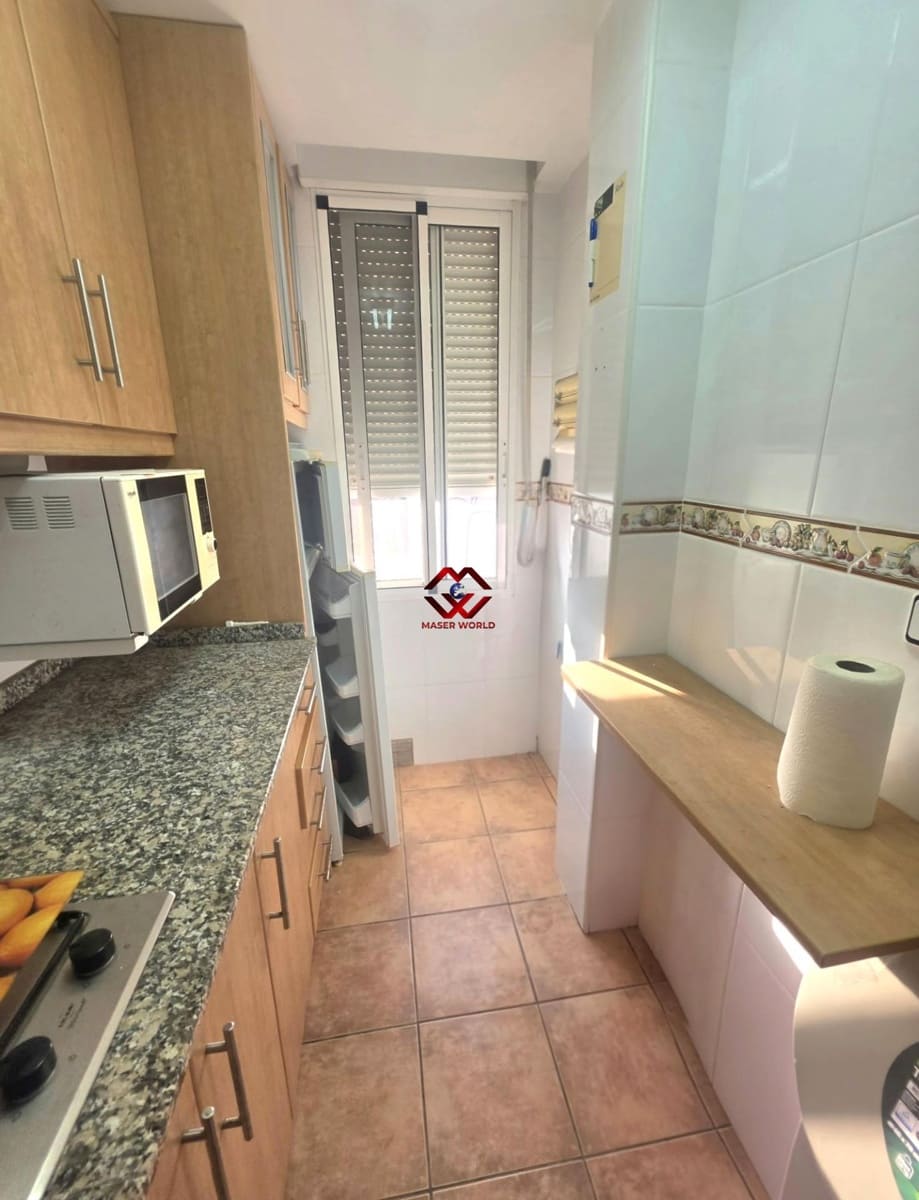 11 bedroom Villa for sale in Torre de la Horadada with garage - € 339,500 (Ref: 10155267)