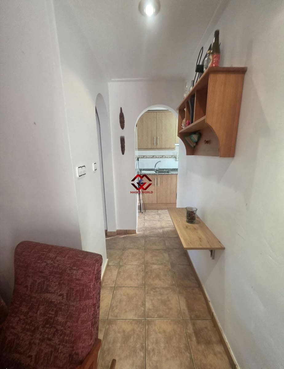 11 bedroom Villa for sale in Torre de la Horadada with garage - € 339,500 (Ref: 10155267)