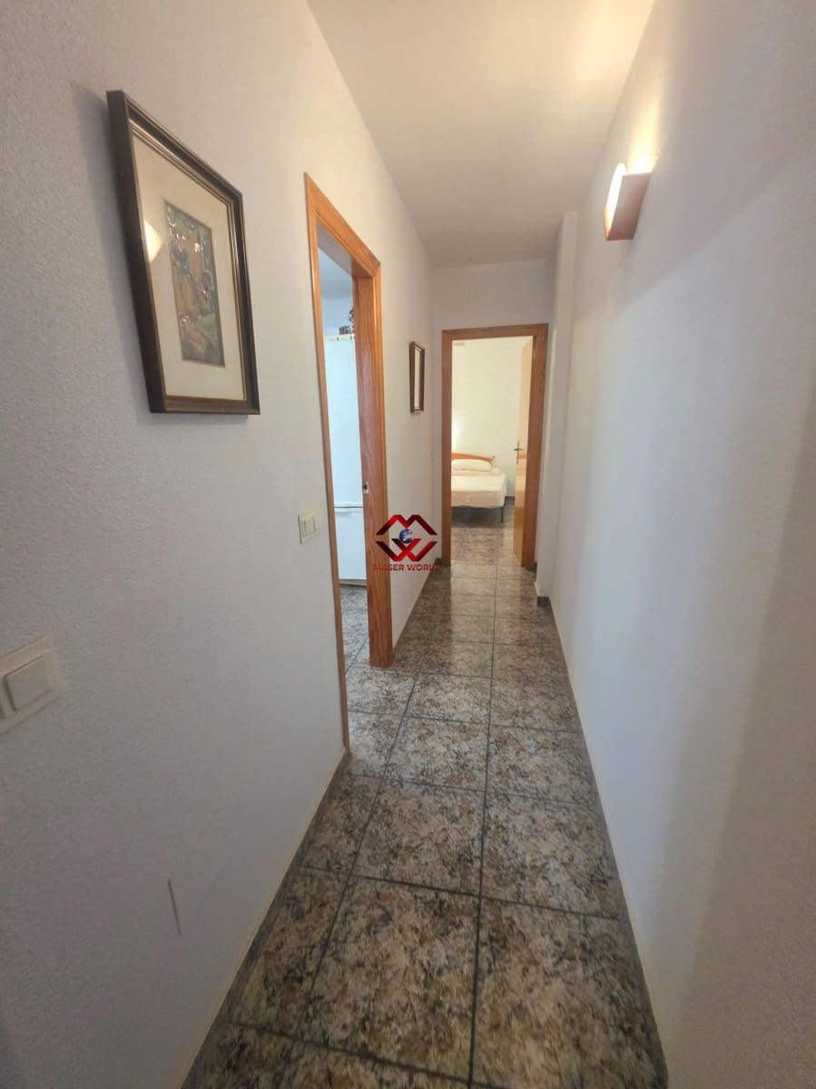 11 bedroom Villa for sale in Torre de la Horadada with garage - € 339,500 (Ref: 10155267)