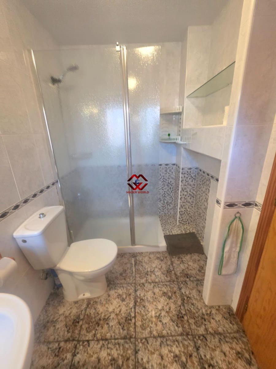 11 bedroom Villa for sale in Torre de la Horadada with garage - € 339,500 (Ref: 10155267)