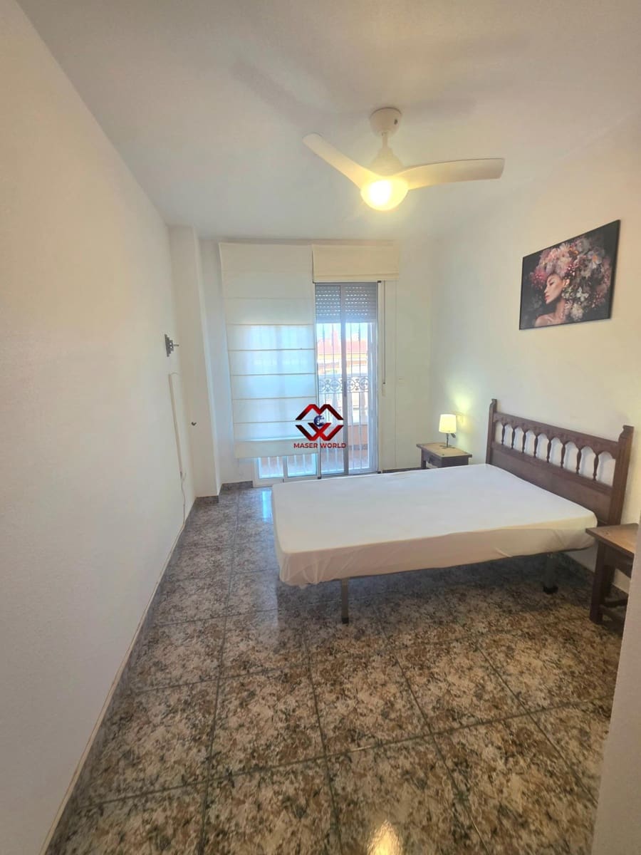 11 bedroom Villa for sale in Torre de la Horadada with garage - € 339,500 (Ref: 10155267)