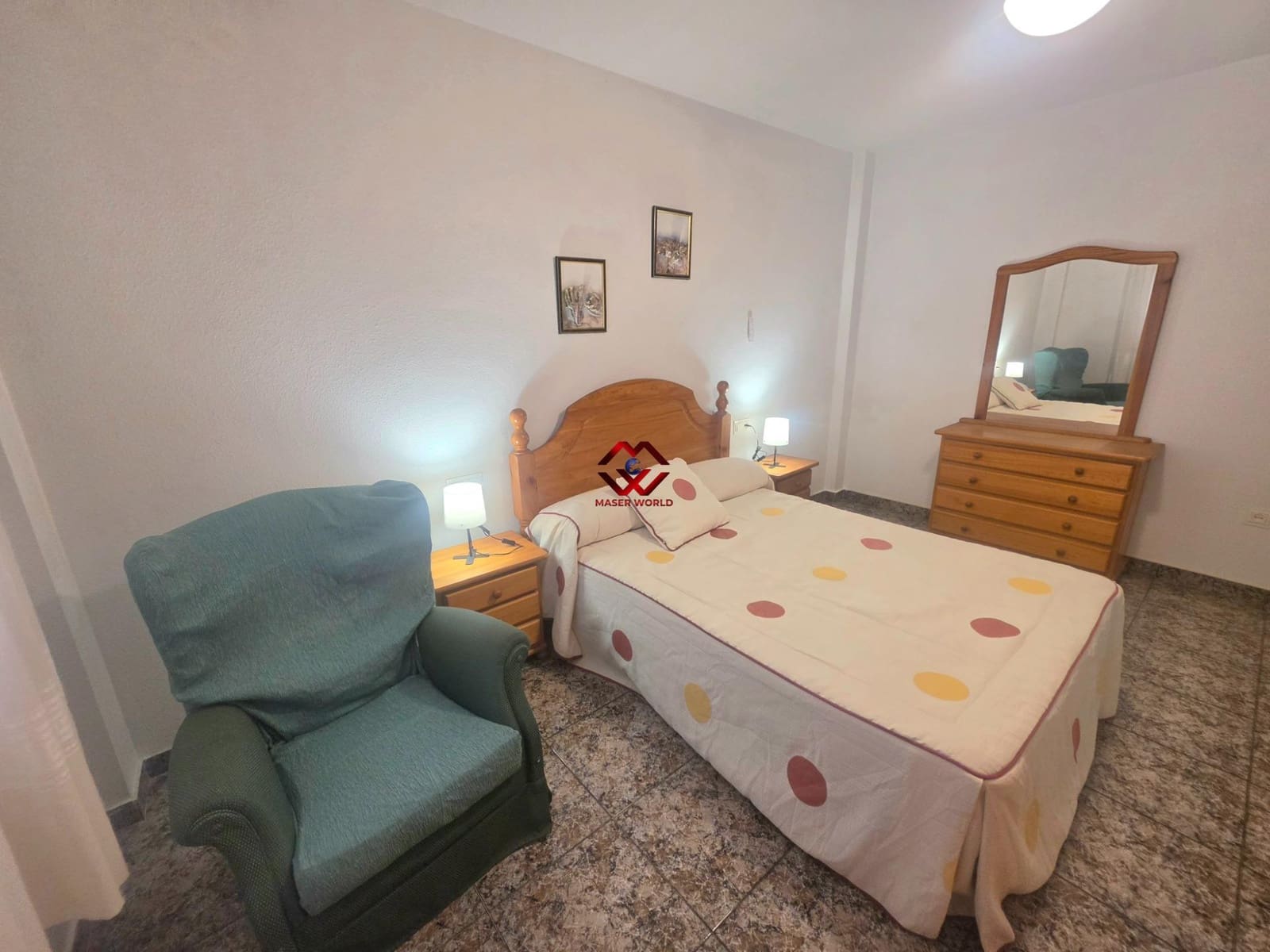 11 bedroom Villa for sale in Torre de la Horadada with garage - € 339,500 (Ref: 10155267)