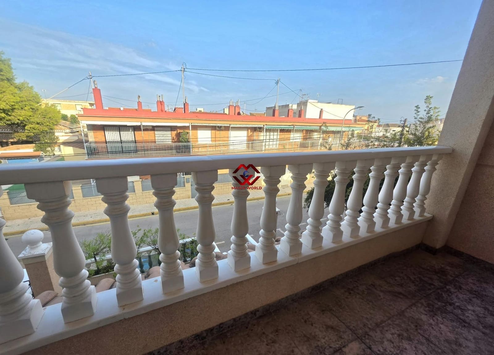 11 bedroom Villa for sale in Torre de la Horadada with garage - € 339,500 (Ref: 10155267)