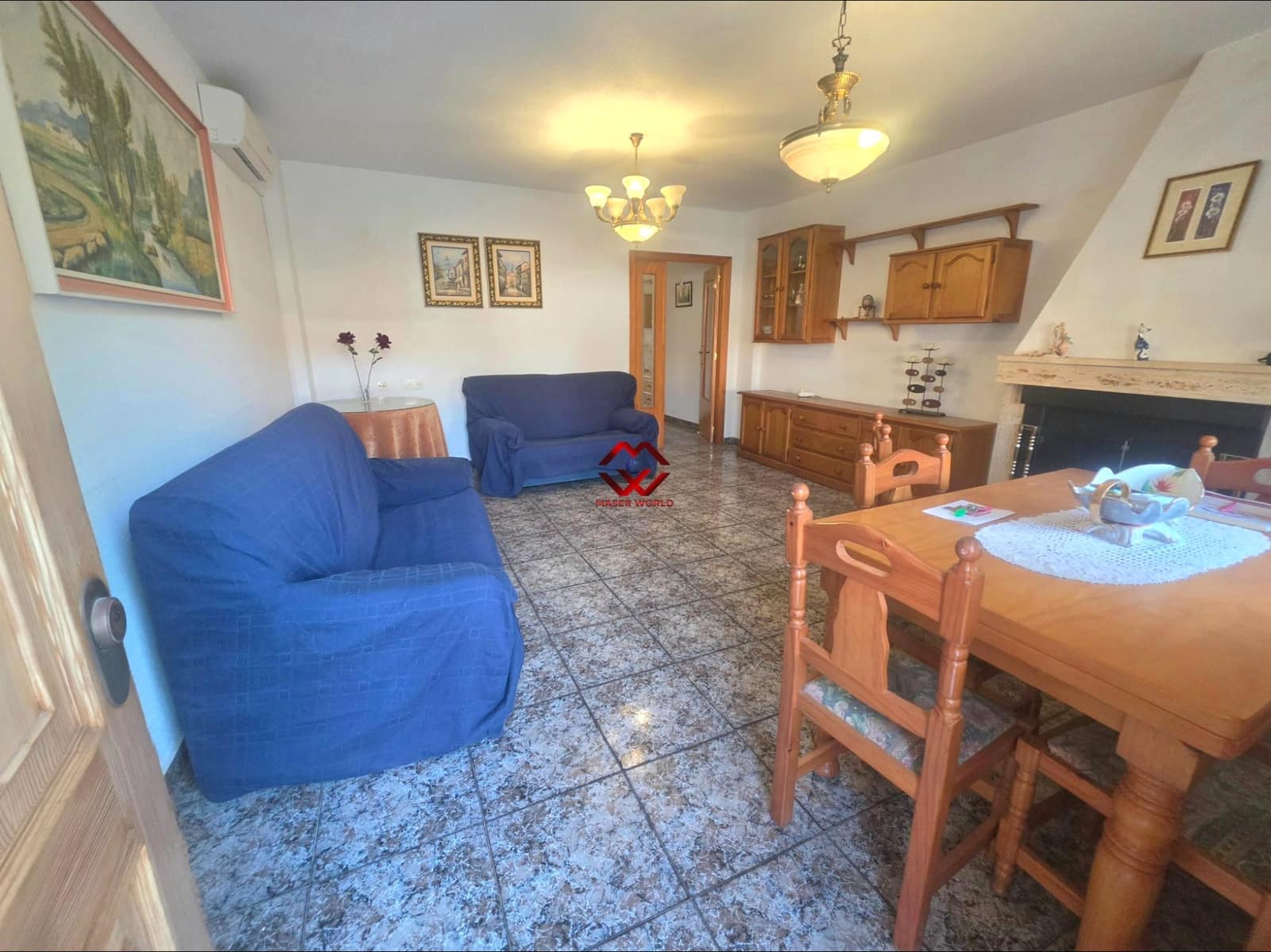 11 bedroom Villa for sale in Torre de la Horadada with garage - € 339,500 (Ref: 10155267)